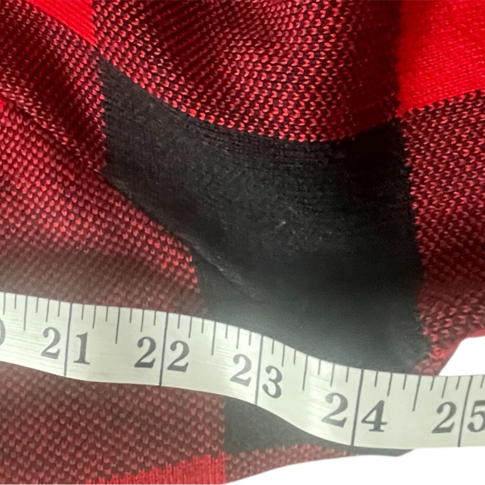Torrid Red and Black Plaid Checkered Ragland Cardigan Zip Front NWT Sz 12 - Picture 9 of 10